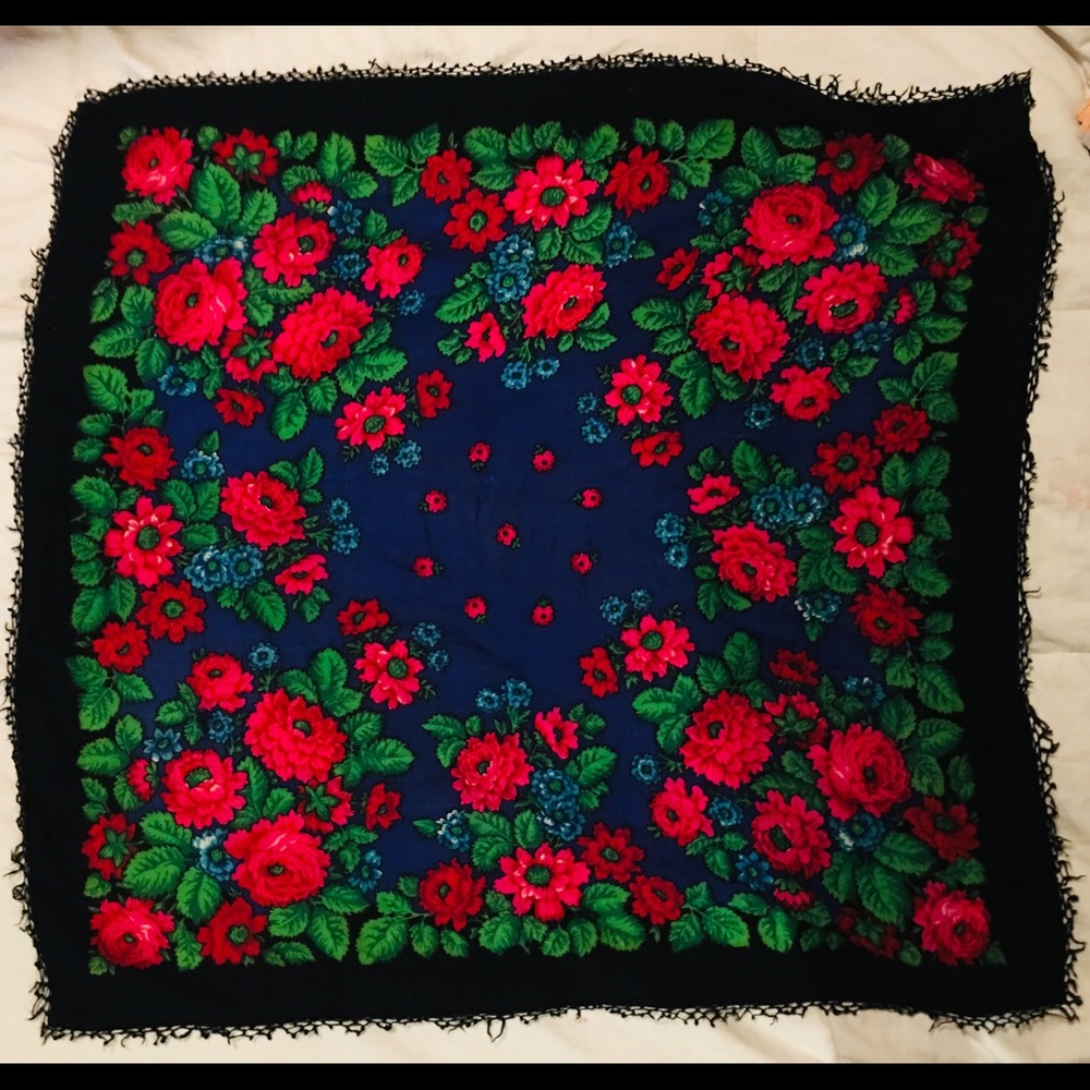 Beautiful, bright, floral scarf/wrap!